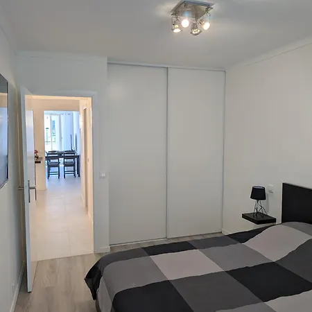 Le Landel - 3 Pieces Entierement Renove, Climatise Avec Parking Apartment *