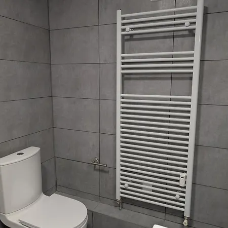 Le Landel - 3 Pièces Entièrement Rénové, Climatisé Avec Parking Apartamento Menton